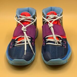 Nike Kyrie 6 Heal the World - Size 11